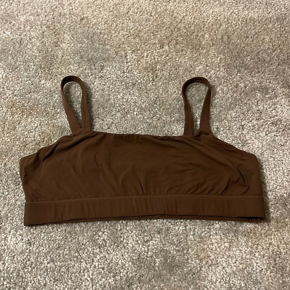 Skims bralette 2x